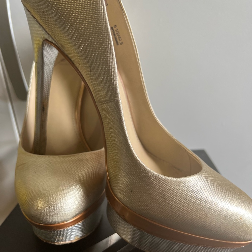 Brian Atwood 9.5 BFFontanne Gold